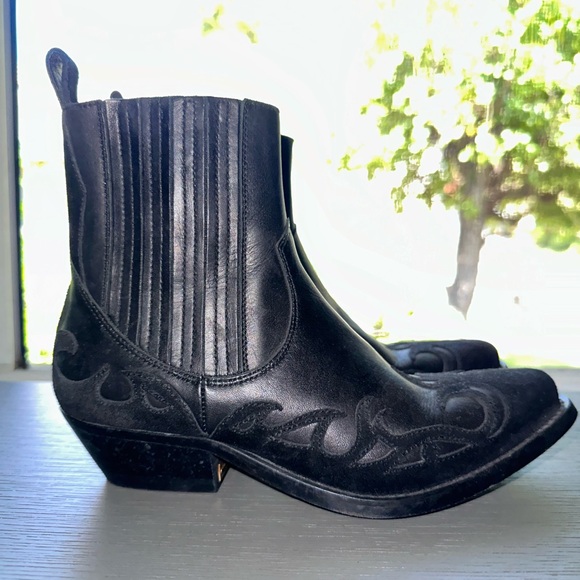 Golden Goose Black Leather cowgirl boot